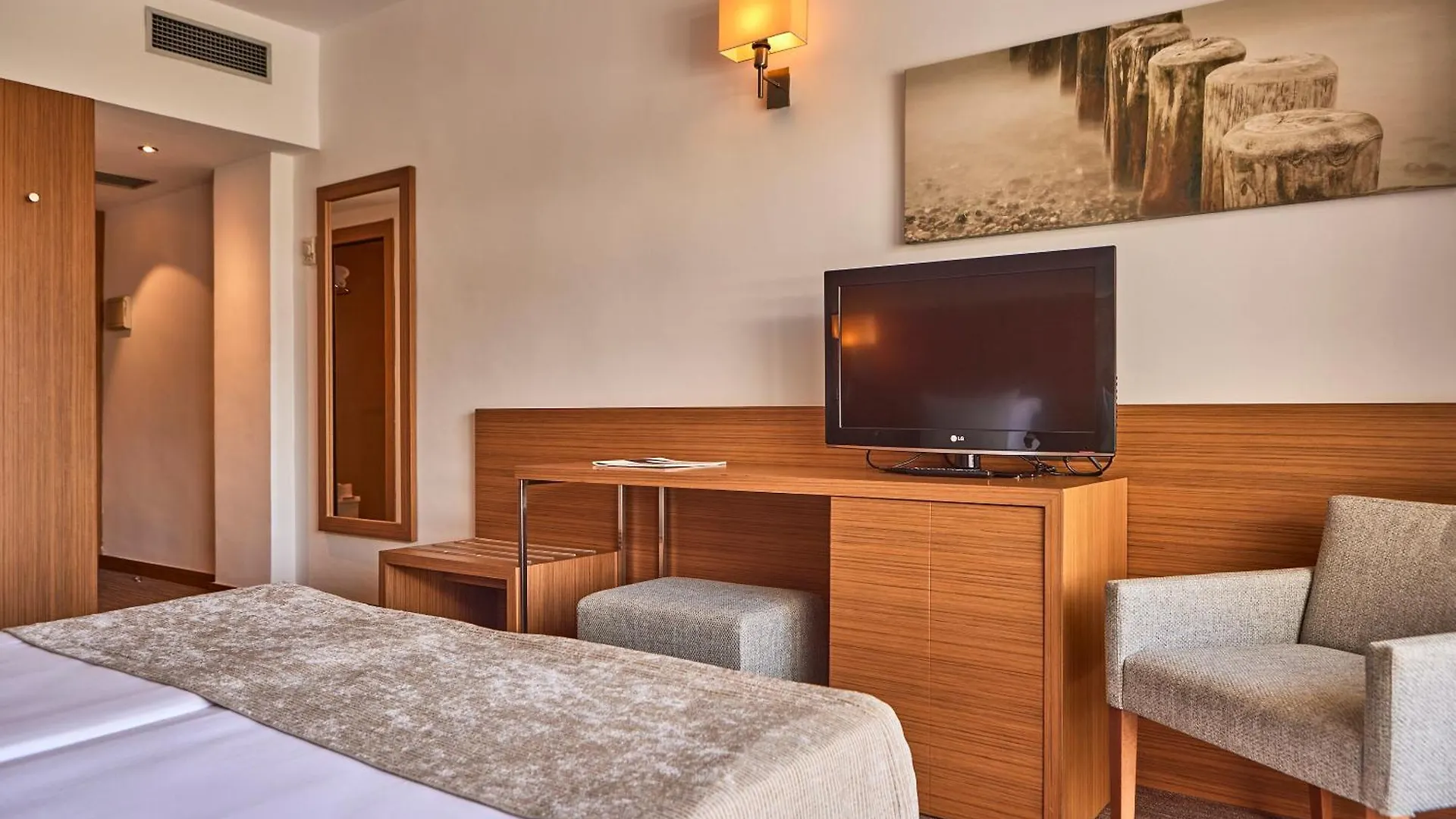 Hotel Playa Golf - Adults Only Playa de Palma  4*, Playa de Palma (Mallorca) Hiszpania